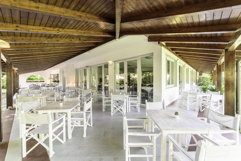 Hotel La Bussola 마리나디마사 외부 사진