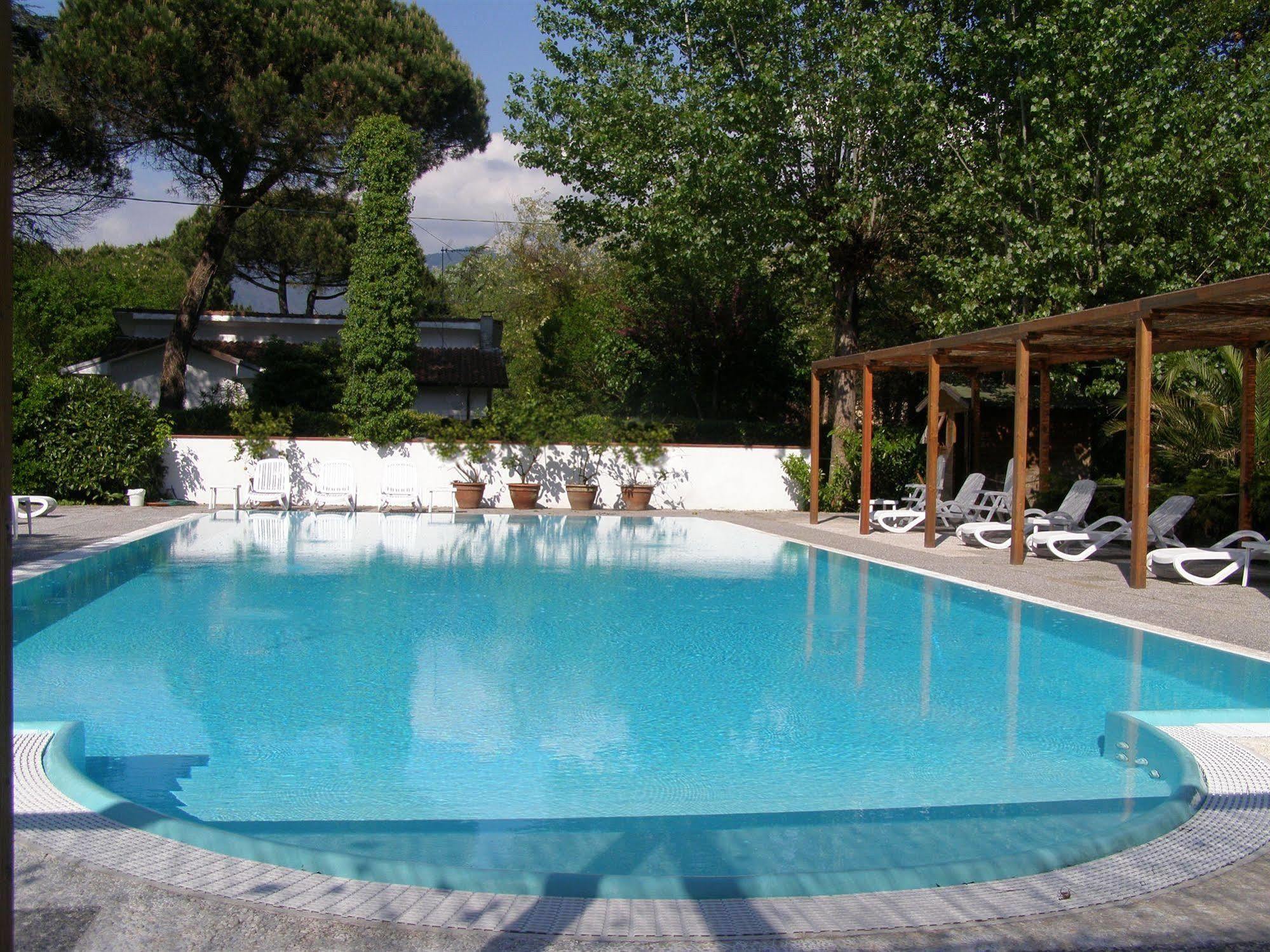 Hotel La Bussola 마리나디마사 외부 사진